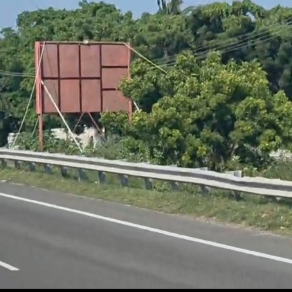 Prime ECR Commercial Beachside Plot for Sale at Muttukadu – Opposite Boat House Near Kovalam Junctio property in ECR, Muttukadu Opposite Muttukadu Boat House Just 1.5 Km from Kovalam Junction